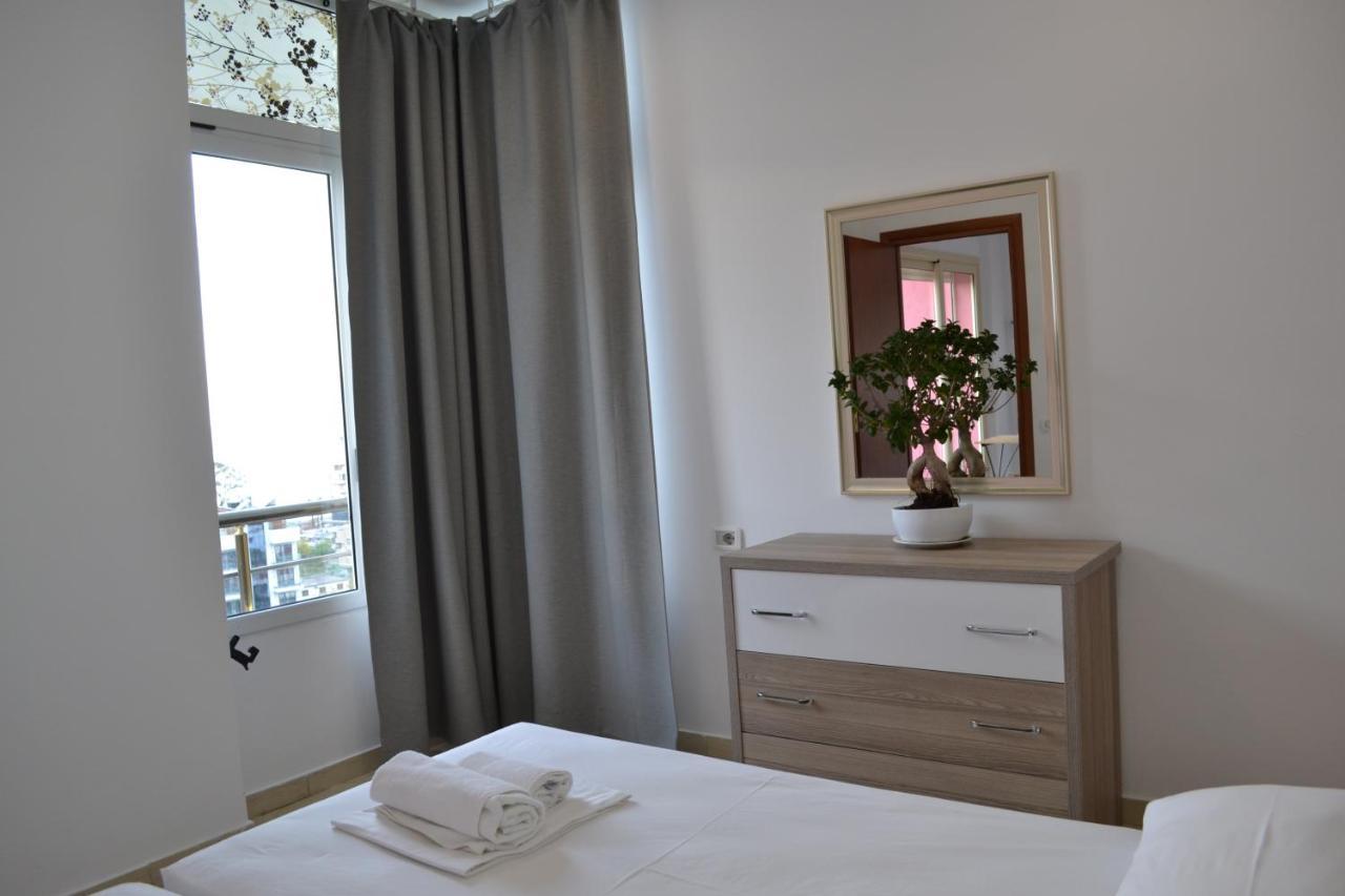 Seaview Penthouse 2 Bedrooms Apartment & Box Garage Vlorë Exteriér fotografie